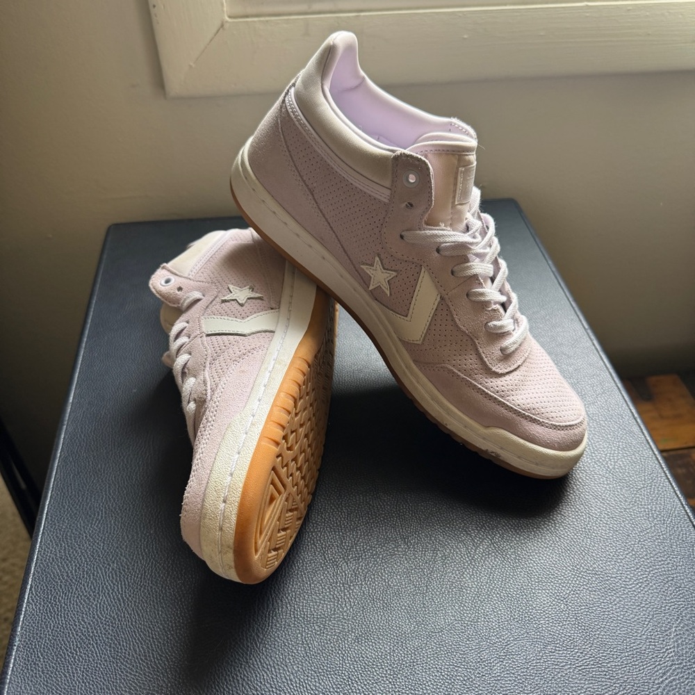 Converse Lilac Suede FastBreak Mid sneakers